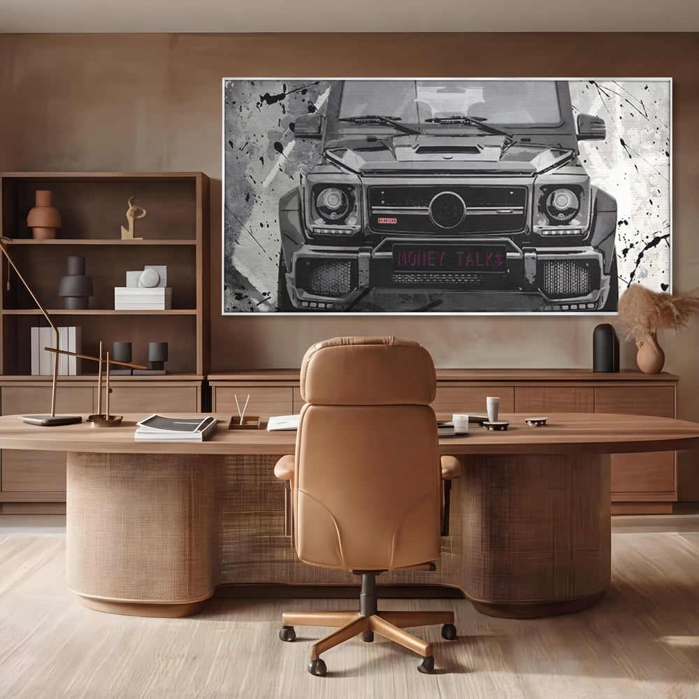 Tablou canvas cu tablou canvas cu masina mercedes neagra, in rama de aluminiu argintiu, pe perete intr-un birou